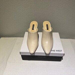 Nine West Leather Ivory Pointed Toe Mules – Size 9 – New in Box